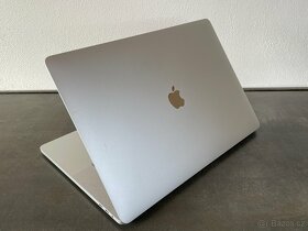 MacBook Pro 16" 2019 Silver i7 / 500GB SSD - 4