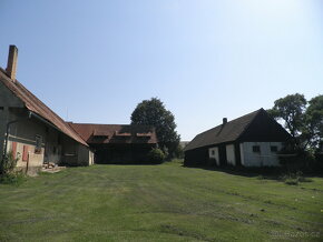 Zemědělská usedlost v obci Leskovice - 4
