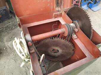 Okružní pila 2,2 kW, 380 V, stůl 60x100 cm, 2 pláty-33 a 35 - 4