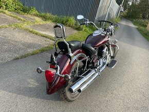 Yamaha XVS Drag Star 1100 - 4