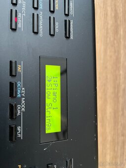 Syntezátor Roland JV-30 - 4
