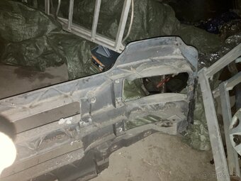 MAN TGA vysoká kabina, šedý naraznik predni.81416100306 - 4