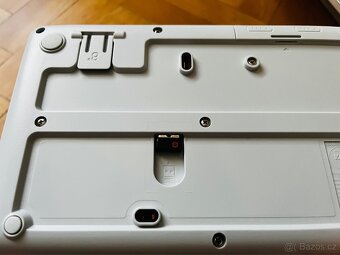 Bezdrátová klávesnice Logitech K270 - CZ/SK - 4