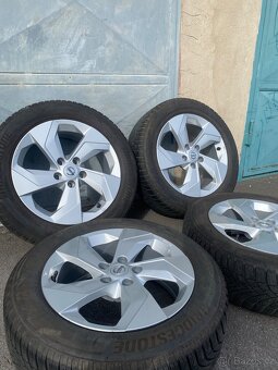 Originál Nissan R17 5x114.3 - 4