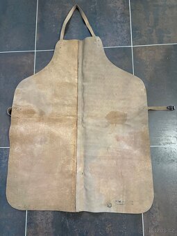 Prodej zástěry pro kováře z pevné vepřovice - 4