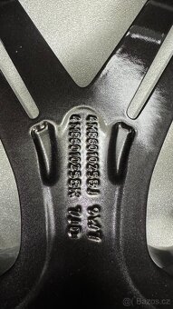 Kola Audi RS Q8 23" / černá NOVÉ - možnost s pneu - 4