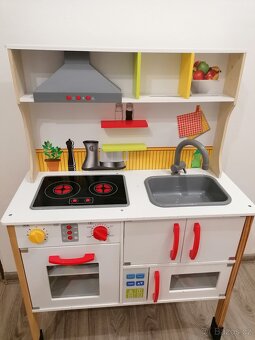 Dětská dřevěná kuchyňka - 4