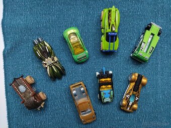 Interaktivní hračky, Rubikova kostka, autíčka - 4