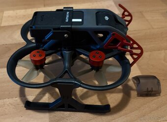 Dron DJI Avata+brýle DJI FPV Goggles V2+ovladač DJI FPV RC2 - 4