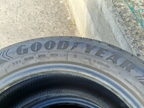 225/55/17 Letní pneu Goodyear Efficient Grip č.15C20G2 - 4