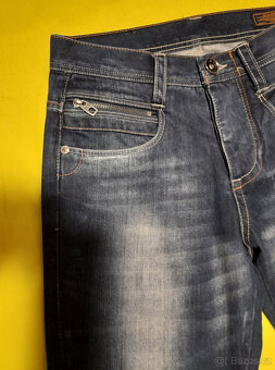JACK & JONES džíny L28 W32 - 4