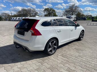 PRODÁNO V60 D6 Plug-in Hybrid 2.4D6 162kw+el. 50kw (212kw) - 4