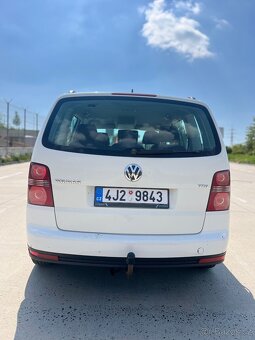 volkswagen touran 1.9 77 kw - 4