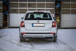 Octavia Combi 2.0 TDI 184k Scout DSG 4x4 - 4