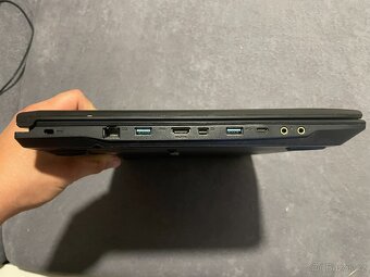 MSI GL72 7RD – i5 / 16 GB RAM / GTX 1050 / 1TB SSD – Herní - 4