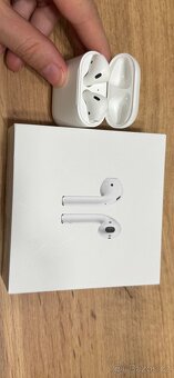 AirPods 2. Generace - 4