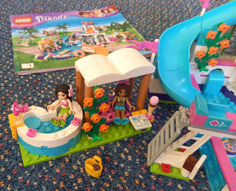 Lego Friends 41313 - Heartlake Summer Pool - 4