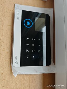 GSM WiFi alarm tuya app smart live app - 4