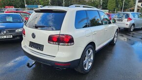 Volkswagen Touareg 5,0 TDi V10 - 4