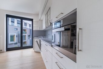 Pronájem byty 3+kk, 93 m2 - Praha - Libeň, ev.č. V3561 - 4