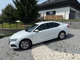 Pronájem Škoda Octavia IV 1.5 TSI - 4
