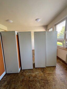 Fitness/šatní skříňky - 4