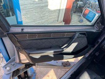 Mercedes Benz W124 D 250D - 4