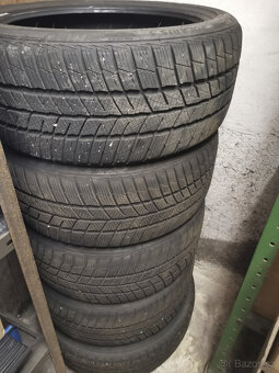 Pneu 225/40/18R Barum Bravuris zimni 4ks - 4