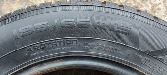 Zimní pneu 195/65R15 Nokian (55) - 4