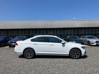 VOLKSWAGEN PASSAT 2,0 TDI KAMERA 360 VIRTUÁL - 4