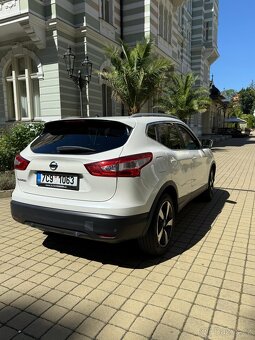 Nissan Qashqai - 4