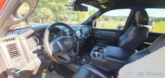 Prodám Dodge Ram Power Wagon 2500, závěsné zařízení na 4,5 t - 4