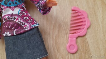 01 - "Barbie" panenka + doplňky - 4