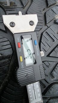 Zimní pneumatiky  205/55/16 - 4