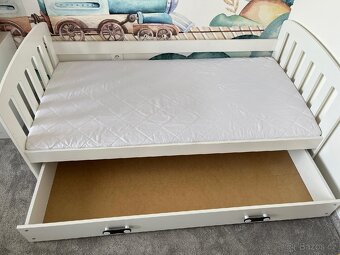 Dětská dřevěná postel 160x80 cm s úložným prostorem - 4