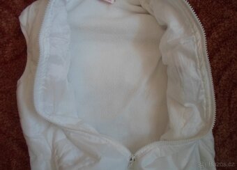 Bílá zateplená vesta vestička s kapucí HELLO KITTY 116,122 - 4