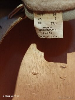 Dívčí zimní brusle - 4