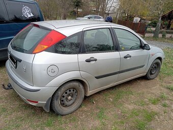 Ford Focus - 4