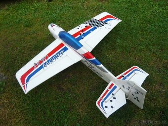 RC model letadla AcroMaster - 4