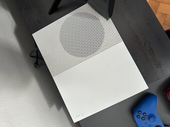 X BOX ONE S 1T - 4