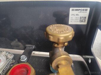 LPG nádrž 40l. - 4