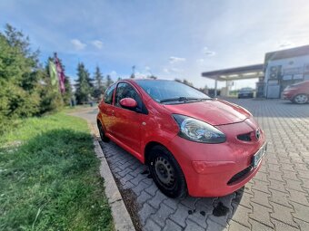 Toyota Aygo 1.0 50 kw 2007 - 4