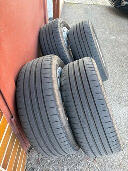 Originál VW alu 5x112 , 205/55/16 - 4