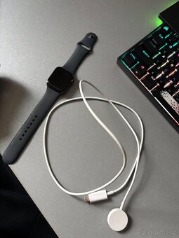Apple Watch SE 2022 - 4