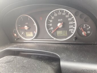 Ford Mondeo combi Ghia - celek/na ND - 4