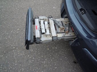 Opel Corsa 1.2i 59kw(80hp) r.v.8/2008 - 4