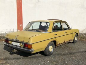 Mercedes w115 240D Dily - 4