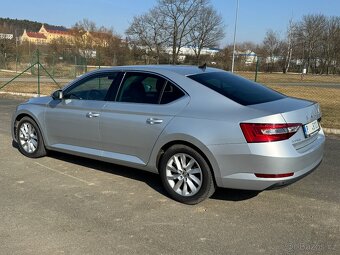 ŠKODA SUPERB SEDAN LIMUZINA FACELIFT III 2.0TDI - 4