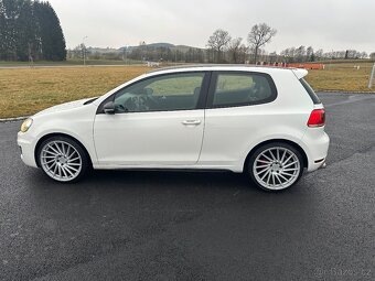 Prodám VW Golf VI GTI - 4