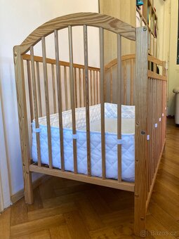 Dětská postýlka s komplet příslušenstvím - 4